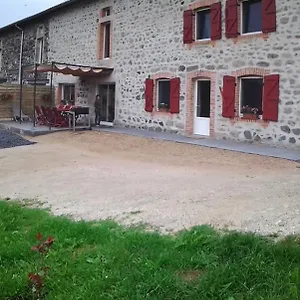  Hébergement de vacances Au Nid D'hirondelles