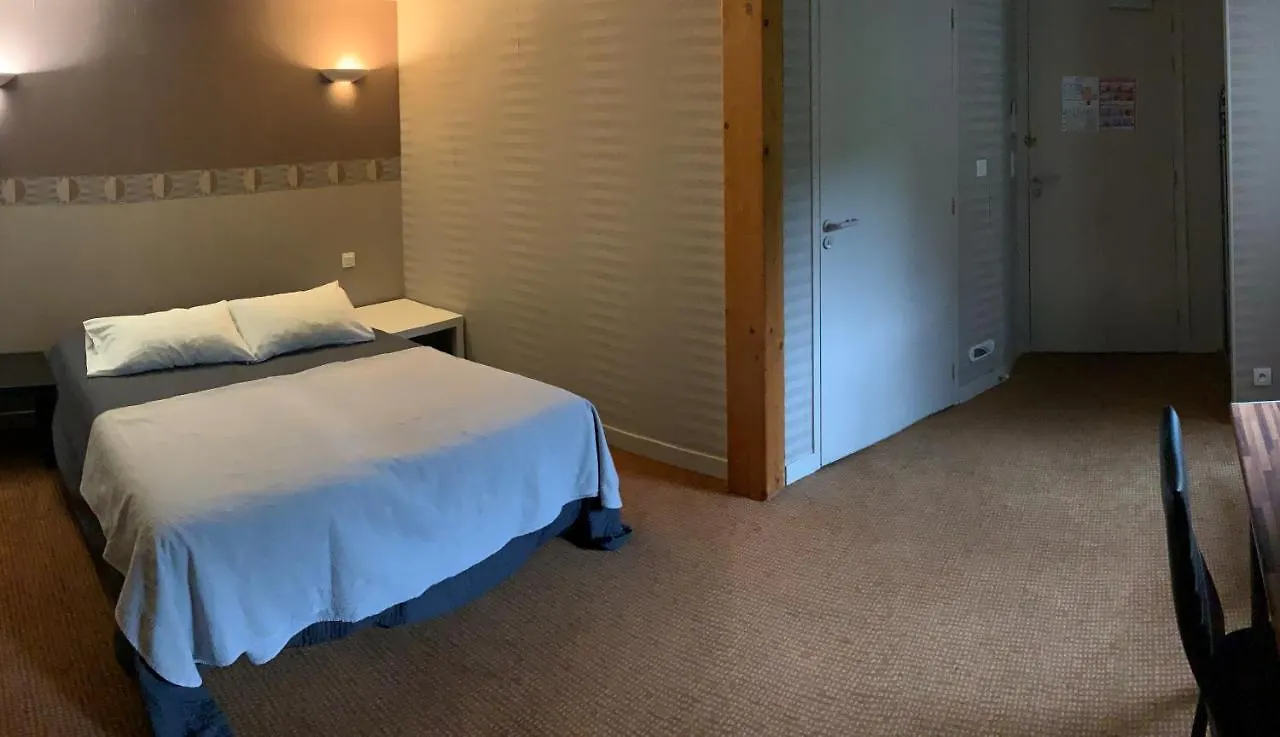 Le Petit Roche Hotel Serrieres